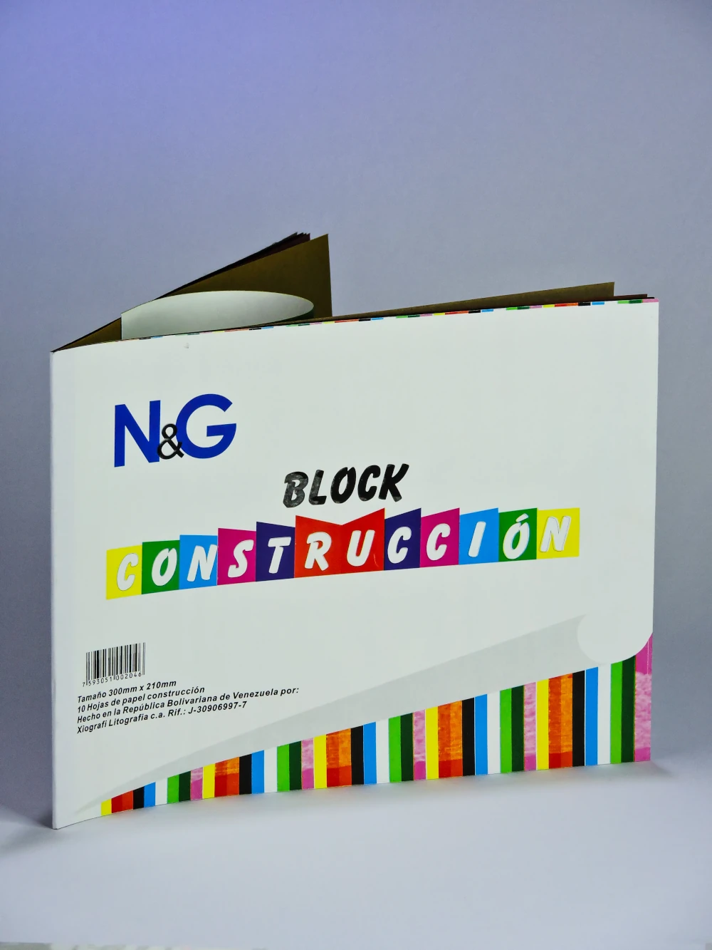 Distribuidora Mora y Mora-Block de construcción